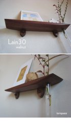 他の写真1: 壁掛け棚ＬＡＩＮ（ライン）３０ウォールナット　スリムでコンパクト　一輪挿しにもなる 木製壁掛け飾り棚